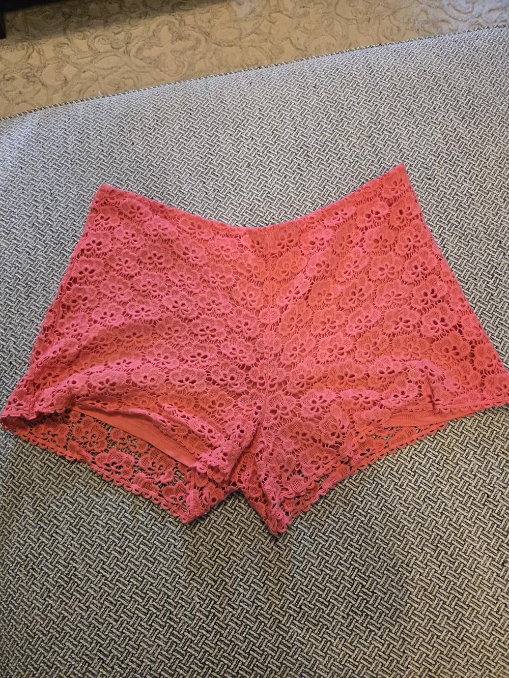 Jennifer Lopez Coral-Pink Lace Shorts